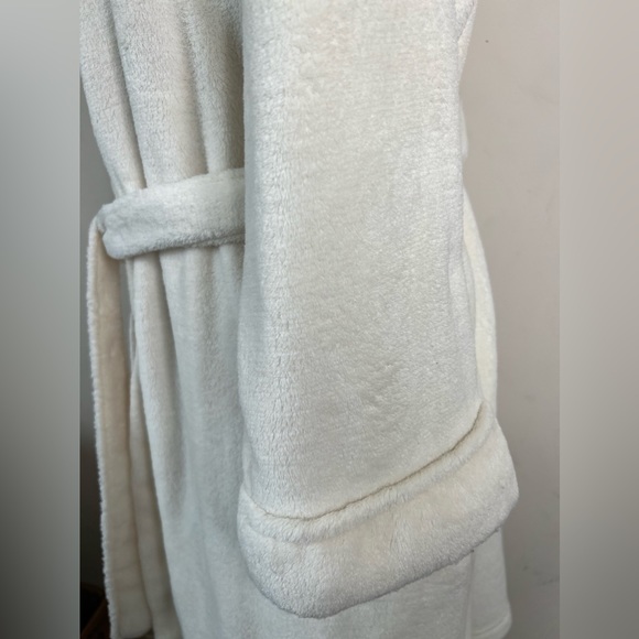 Ralph Lauren off white robe XL - Picture 8 of 10